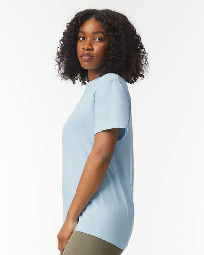 Comfort Colors 1717 Unisex Garment-Dyed Heavyweight T-Shirt - Hydrangea - On Model Side