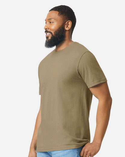 Gildan 64000CVC Unisex Softstyle® CVC T-Shirt - Dune Mist - On Model Side
