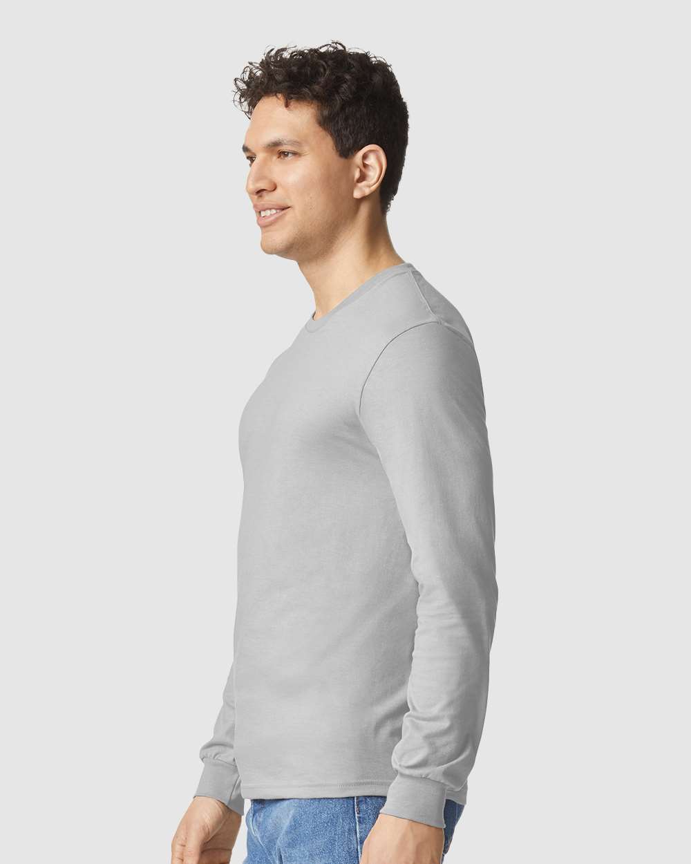 Gildan 64440CVC Unisex Softstyle® CVC Long Sleeve T-Shirt - Cement - On Model Side