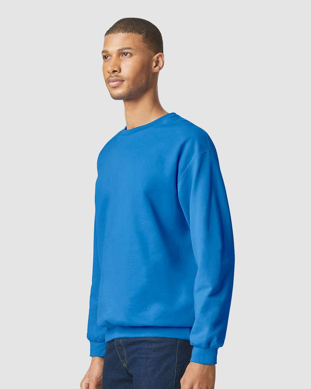 Gildan SF000 Unisex Softstyle® Midweight Crewneck Sweatshirt - Royal - On Model Side