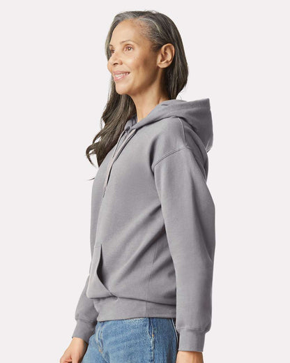 Gildan SF500 Unisex Softstyle® Midweight Hooded Sweatshirt - Cement - On Model Side