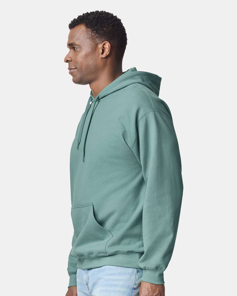Gildan SF500 Unisex Softstyle® Midweight Hooded Sweatshirt - Aquatic - On Model Side
