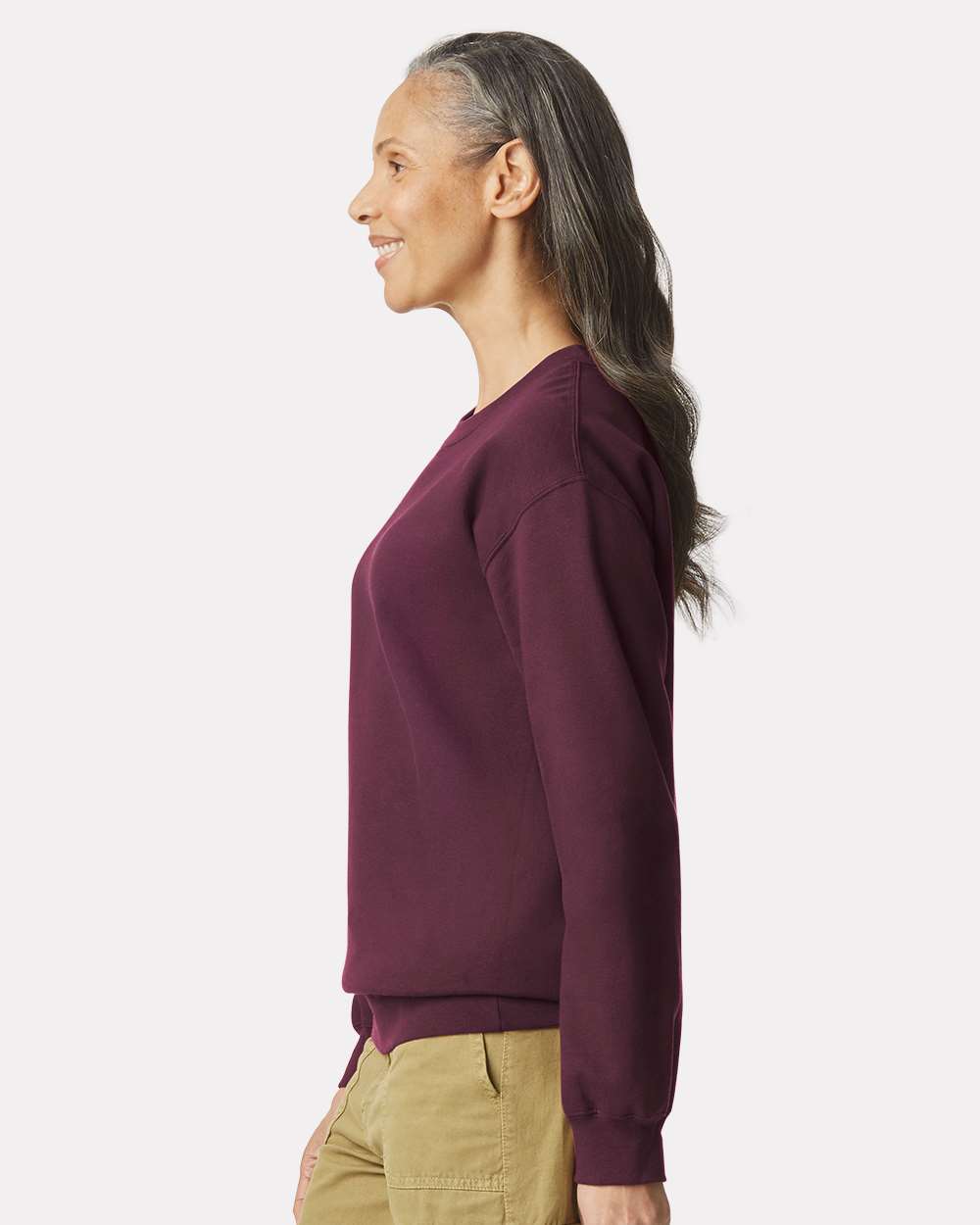 Gildan SF000 Unisex Softstyle® Midweight Crewneck Sweatshirt - Maroon - On Model Side