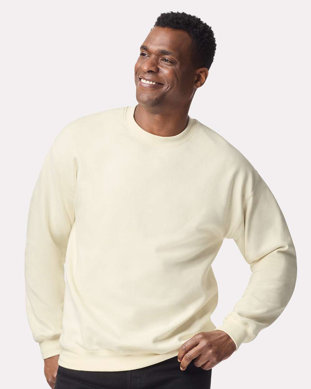 Gildan SF000 Unisex Softstyle® Midweight Crewneck Sweatshirt - Off White - On Model Front
