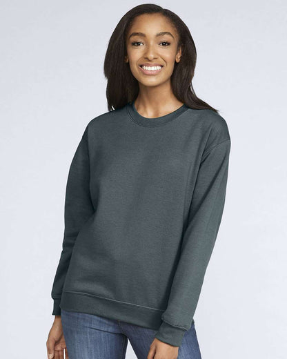 Gildan SF000 Unisex Softstyle® Midweight Crewneck Sweatshirt - Dark Heather - On Model Front