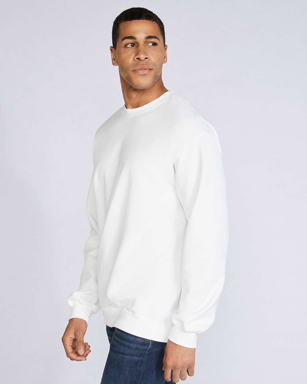 Gildan SF000 Unisex Softstyle® Midweight Crewneck Sweatshirt - White - On Model Side